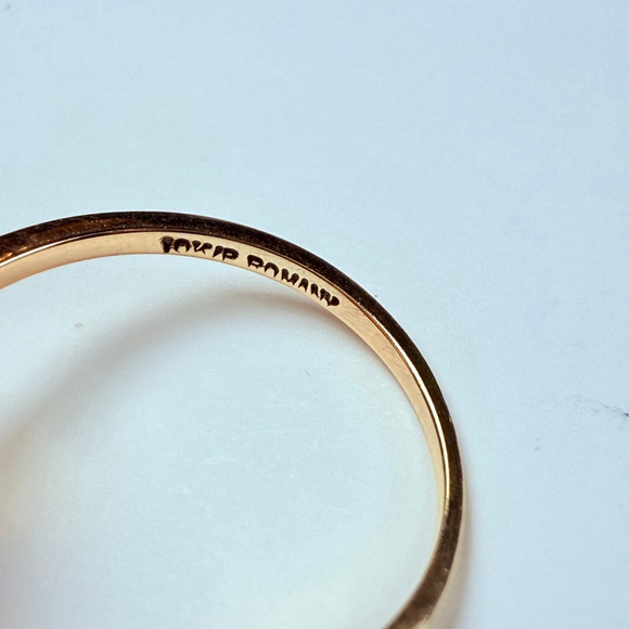 Estate Romany 10K Solid Yellow Gold Oval Muse Portrait Cameo Shell Vintage Ring - Picture 4 of 10